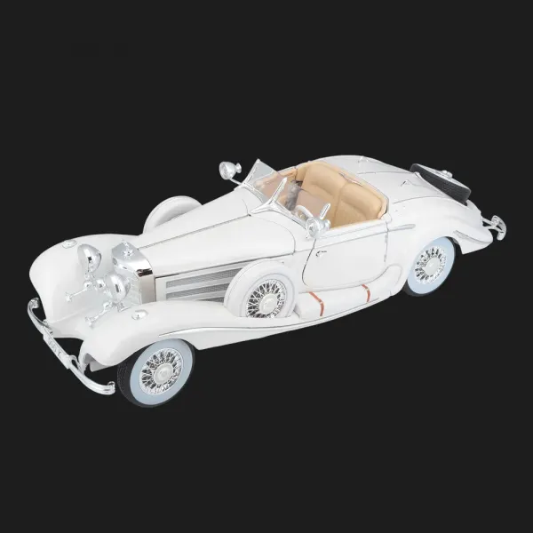 Автомодель Maisto 1936 Mercedes-Benz 500K Specialroadster, 1:18 (36055 white)