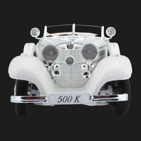 Автомодель Maisto 1936 Mercedes-Benz 500K Specialroadster, 1:18 (36055 white)