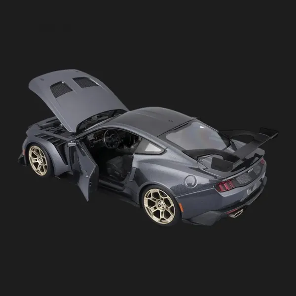 Машинка Maisto 2025 Ford Mustang GTD (1:18) (31468 met.gray)